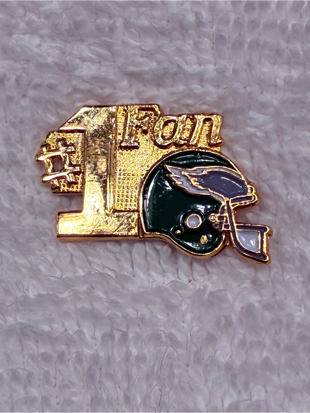 Vintage #1 Fan Gold & Green Philadelphia Eagle Helmet Pin (1987)